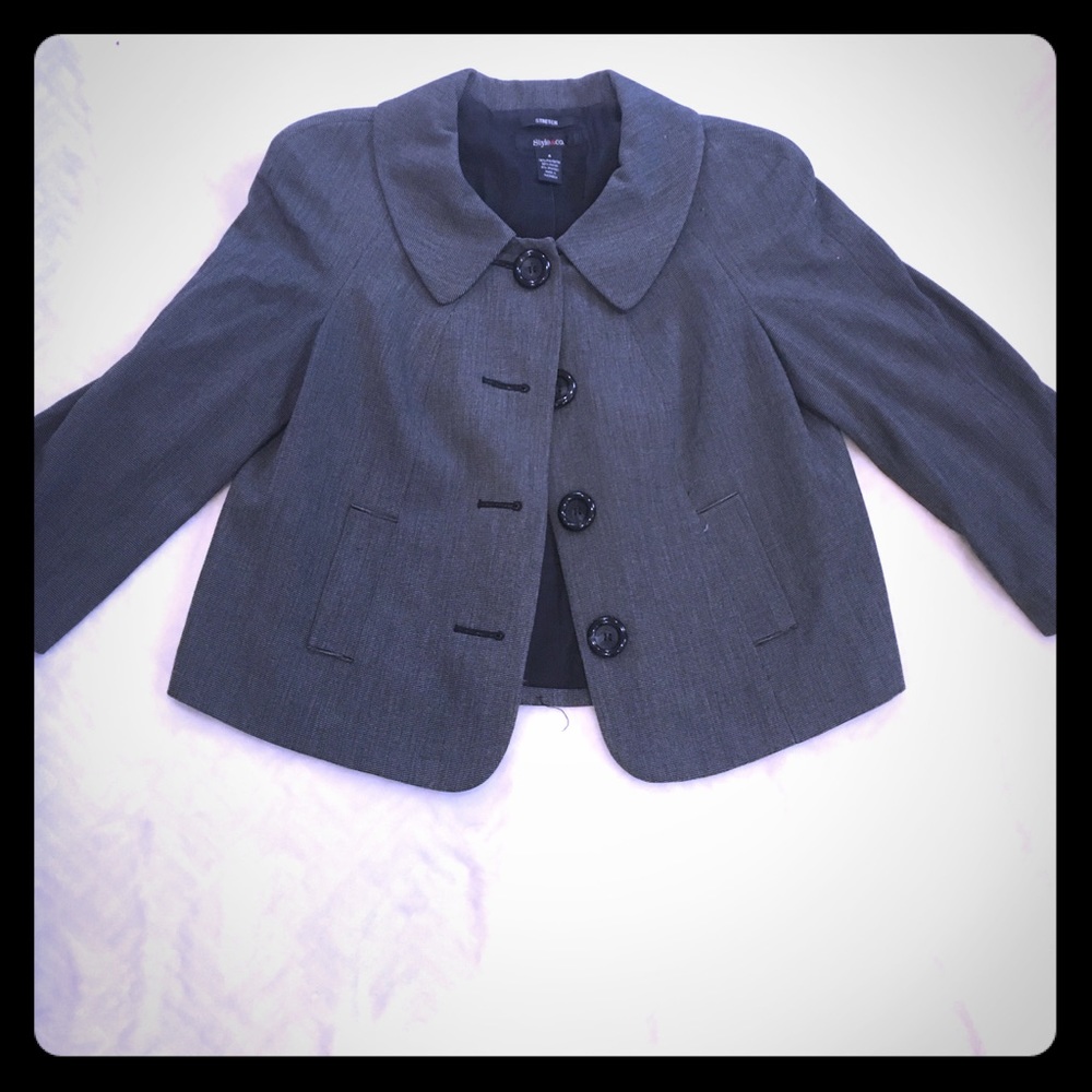 Cute black and white blazer